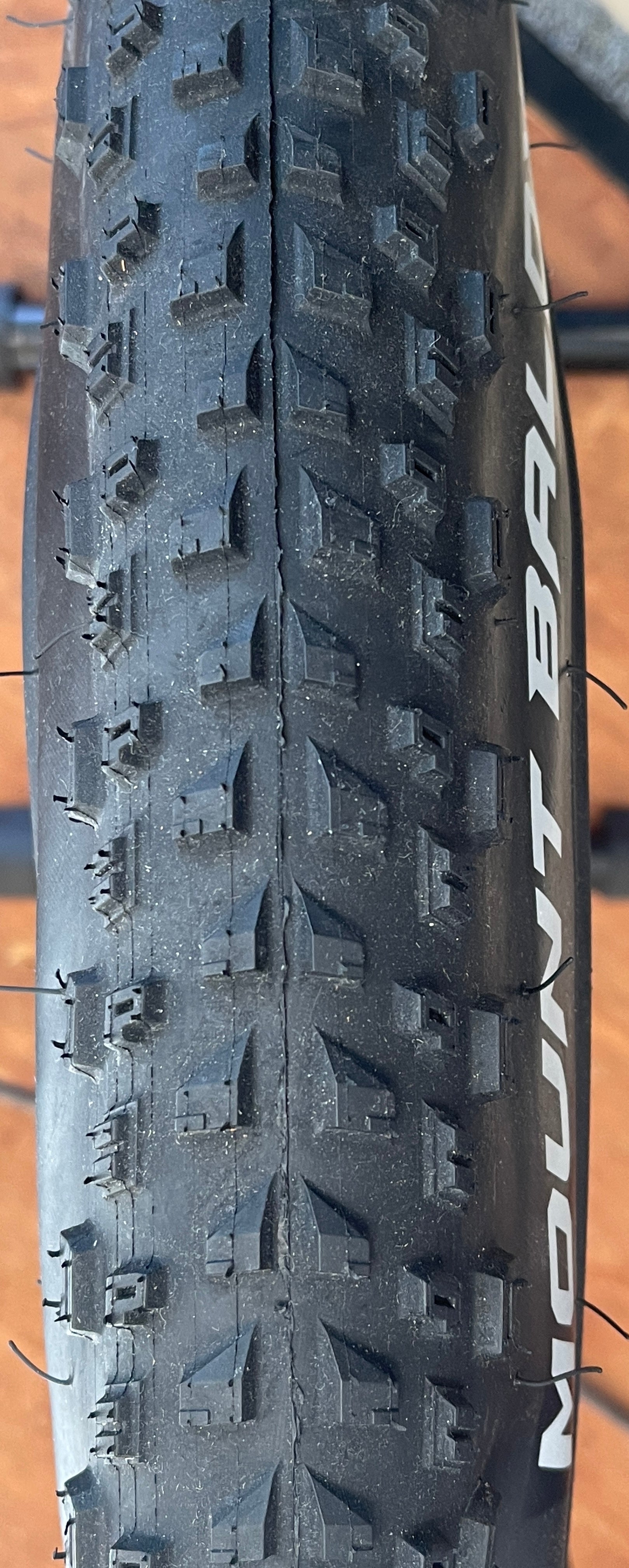 MT BALDY 27.5 X 2.80 - WIREBEAD
